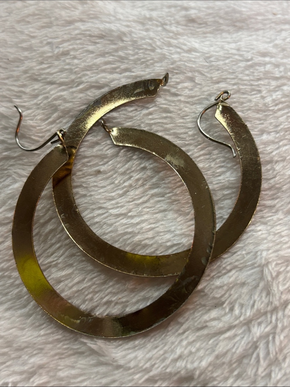 Gold Hoop Earrings - Classic Women’s Fashion Hoops